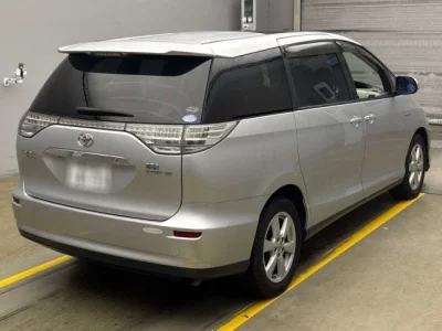 Toyota ESTIMA HYBRID