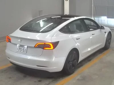 Tesla MODEL3