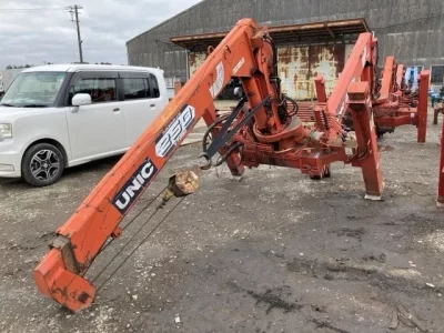 OTHERS UNIC CRANE