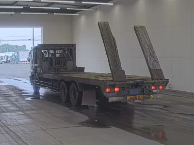 Hino PROFIA