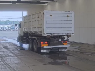 Hino PROFIA