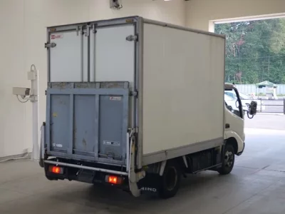 Hino DUTRO