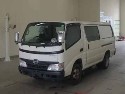 Hino DUTRO
