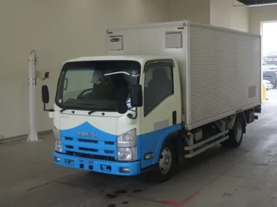 Isuzu ELF