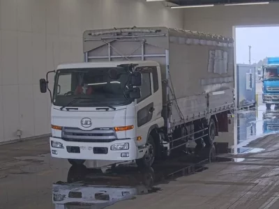 Nissan CONDOR