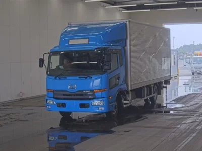 Nissan CONDOR