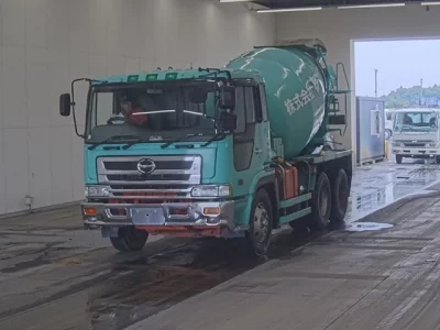 Hino TRUCK