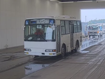 Mitsubishi BUS