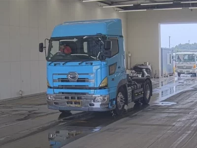 Hino PROFIA