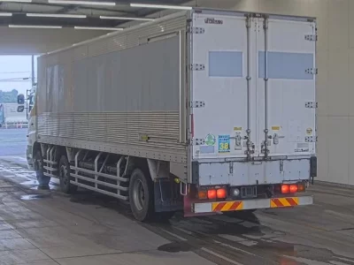 Hino PROFIA
