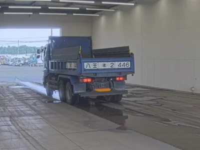 Hino TRUCK