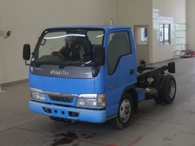 Isuzu ELF