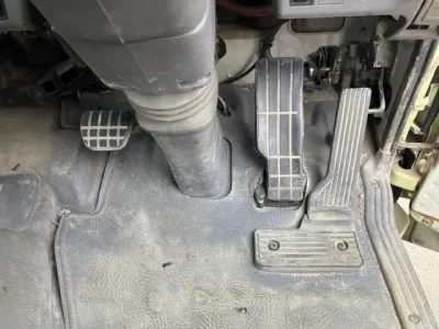 Hino TRUCK
