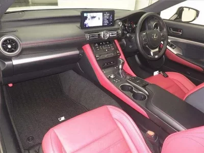 Lexus RC