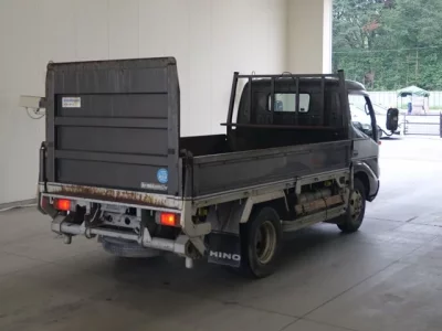 Hino DUTRO
