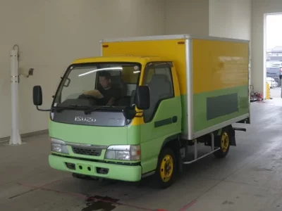 Isuzu ELF