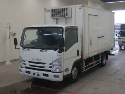 Isuzu ELF