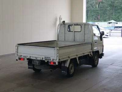 Toyota HIACE TRUCK