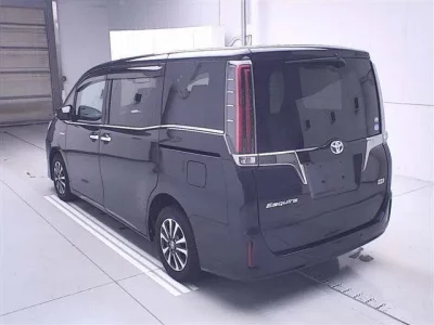 Toyota ESQUIRE
