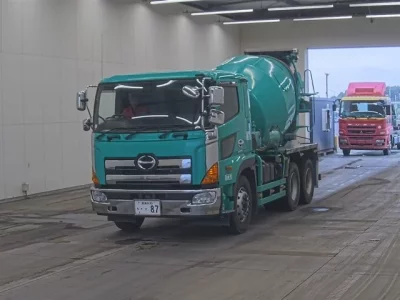 Hino PROFIA