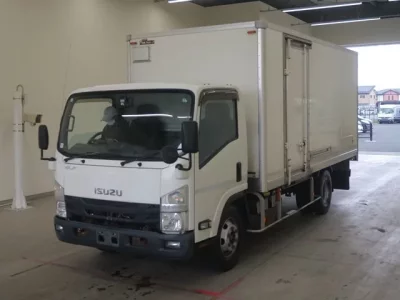 Isuzu ELF