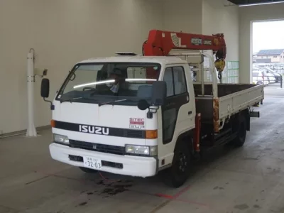 Isuzu ELF
