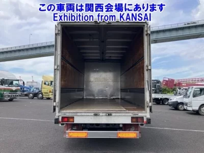 Mitsubishi FUSO FIGHTER
