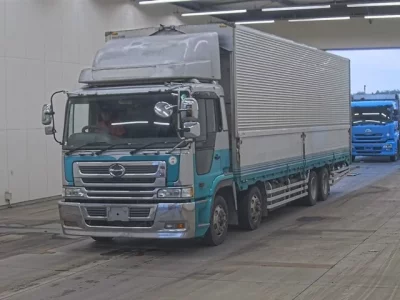 Hino PROFIA
