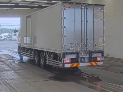 Hino PROFIA