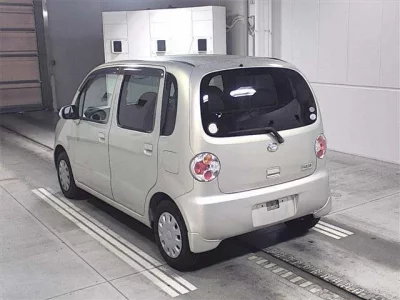 Daihatsu MOVE LATTE