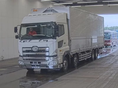 Hino PROFIA