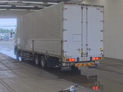 Hino PROFIA