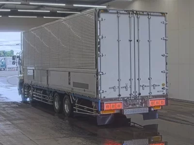 Hino PROFIA