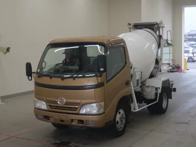Hino DUTRO