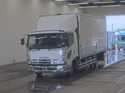 Isuzu FORWARD