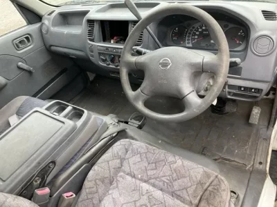 Nissan CARAVAN VAN