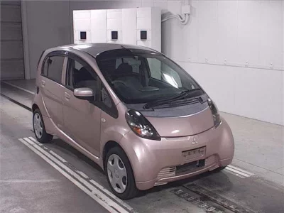 Mitsubishi I