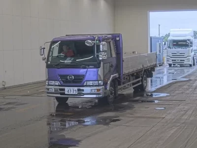 Nissan CONDOR