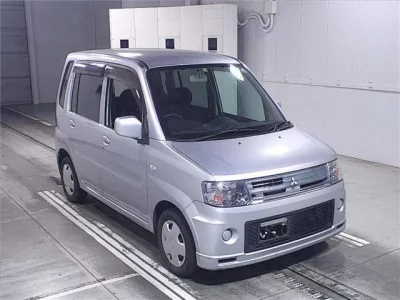 Mitsubishi TOPPO