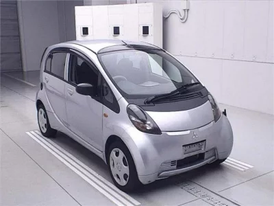 Mitsubishi I