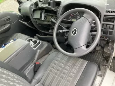 Mazda BONGO VAN
