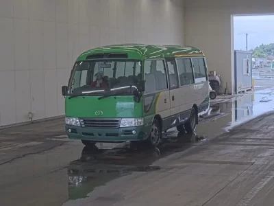 Toyota COASTER