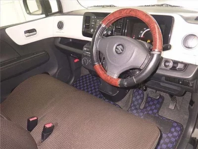 Suzuki MRWAGON