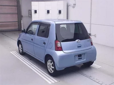 Daihatsu Esse