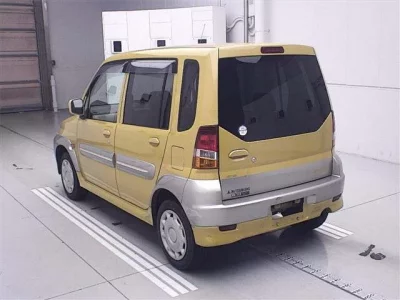 Mitsubishi TOPPO BJ VAN