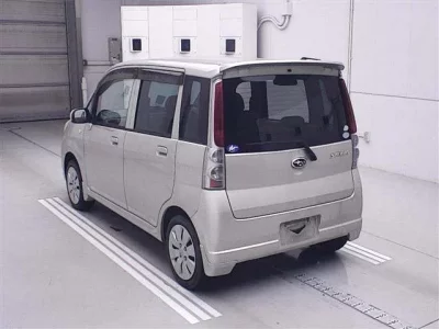 Subaru STELLA