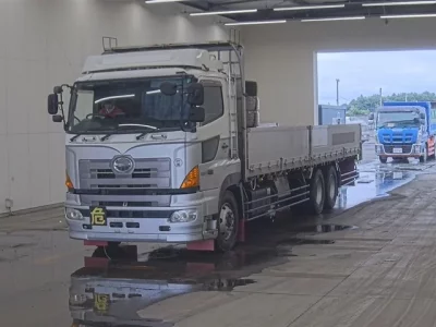 Hino PROFIA