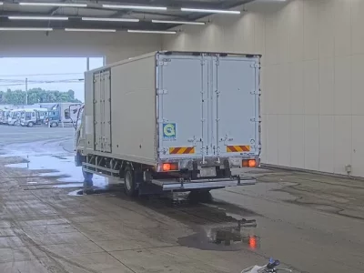 Mitsubishi FUSO FIGHTER