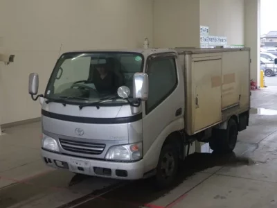 Toyota DYNA