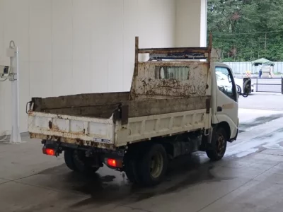 Hino DUTRO